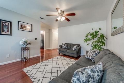 309 Pecan St, Vallejo, CA 94589 photo 8