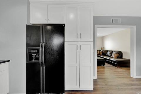 101 Larsen Cir, Vallejo, CA 94589 photo 14
