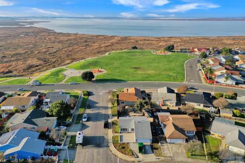 101 Larsen Cir, Vallejo, CA 94589 photo 30