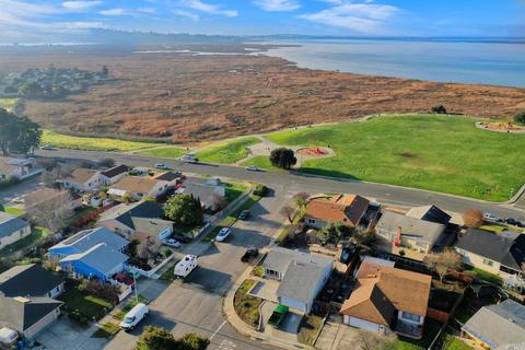 101 Larsen Cir, Vallejo, CA 94589 photo 31