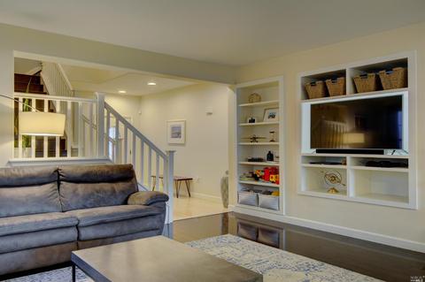 5070 Staghorn Dr, Vallejo, CA 94591 photo 5