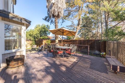 7020 Edinburgh Ct, Windsor, CA 95492 photo 28