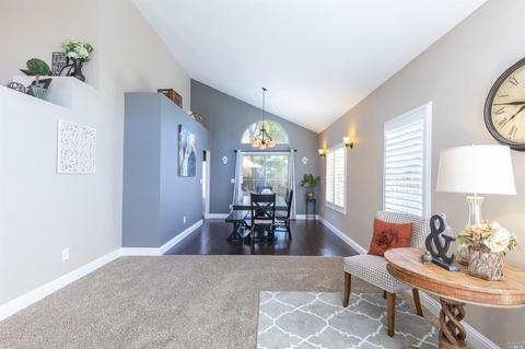 7020 Edinburgh Ct, Windsor, CA 95492 photo 12