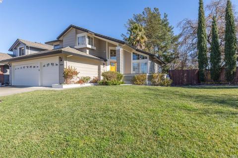 7020 Edinburgh Ct, Windsor, CA 95492 photo 2