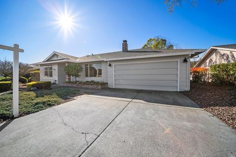 468 Pythian Rd, Santa Rosa, CA 95409 photo 2