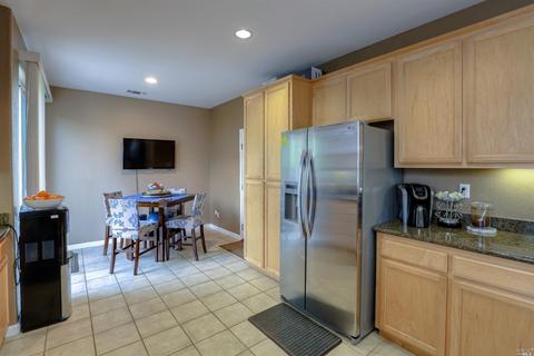 8060 Carlisle Way, Vallejo, CA 94591 photo 14