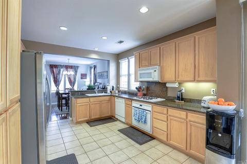 8060 Carlisle Way, Vallejo, CA 94591 photo 16