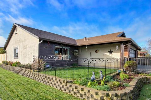 101 Candy Dr, Vallejo, CA 94589 photo 2