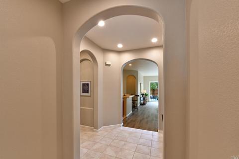 1106 Mitchell Ln, Windsor, CA 95492 photo 4