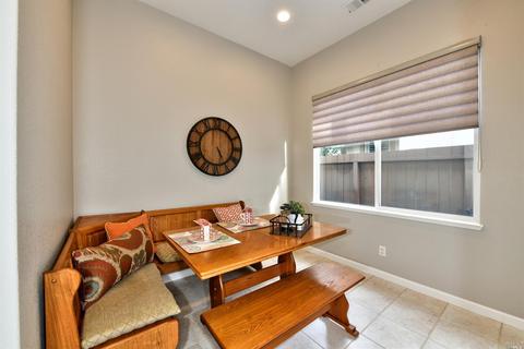 1106 Mitchell Ln, Windsor, CA 95492 photo 11