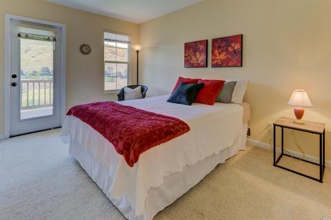 4020 Stepping Stone Ct, Vallejo, CA 94591 photo 32