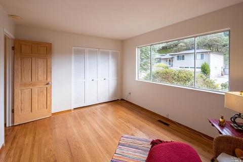 23 Oak Tree Ln, Fairfax, CA 94930 photo 17