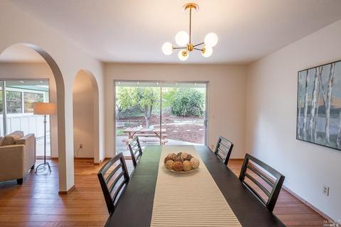 23 Oak Tree Ln, Fairfax, CA 94930 photo 8