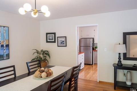 23 Oak Tree Ln, Fairfax, CA 94930 photo 5