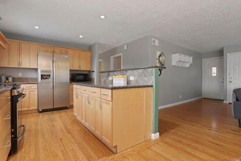 428 Elder St, Vacaville, CA 95688 photo 12