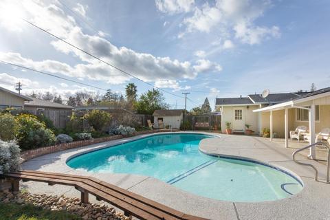 925 W B St, Dixon, CA 95620 photo 32