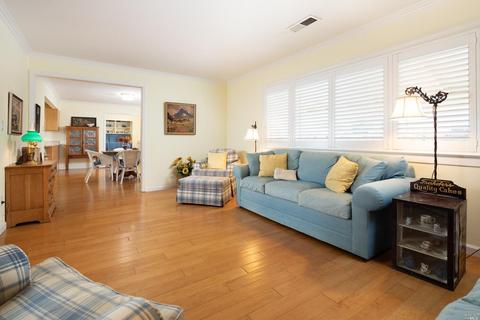 925 W B St, Dixon, CA 95620 photo 8