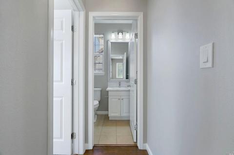 4075 Summer Gate Ave, Vallejo, CA 94591 photo 8