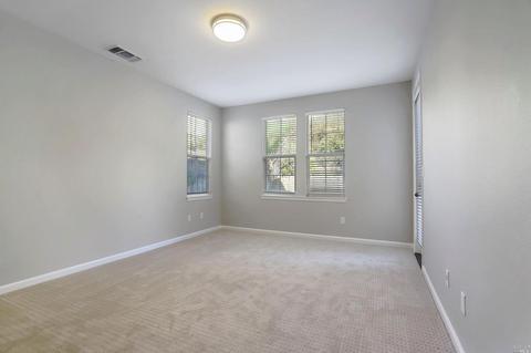 4075 Summer Gate Ave, Vallejo, CA 94591 photo 16