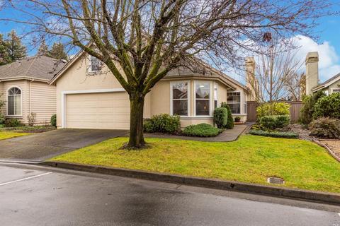 856 Patti Page Ct, Windsor, CA 95492 photo 2