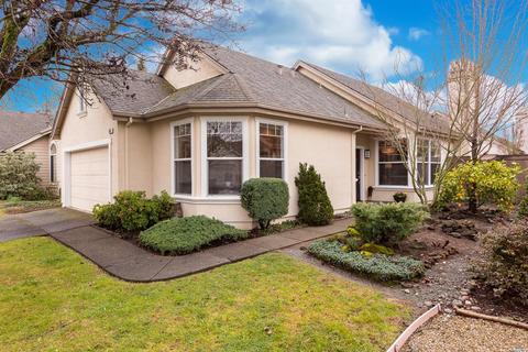 856 Patti Page Ct, Windsor, CA 95492 photo 1