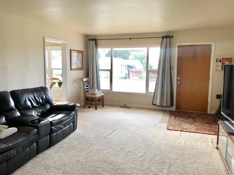 129 Powell Ave, Healdsburg, CA 95448 photo 5