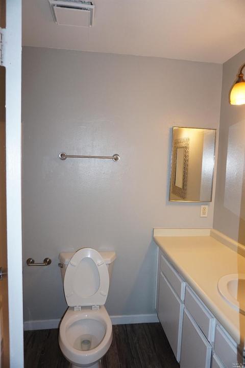 135 Rutgers Ct, Vallejo, CA 94589 photo 8