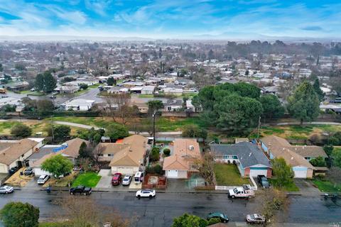 1701 Minnesota St, Fairfield, CA 94533 photo 4