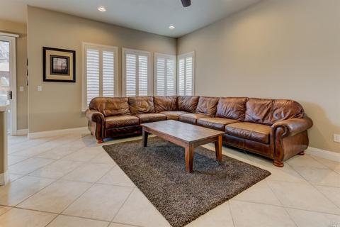 644 Pavilion Dr, Fairfield, CA 94534 photo 14