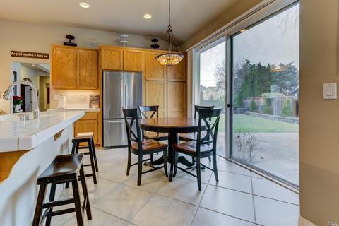 644 Pavilion Dr, Fairfield, CA 94534 photo 31
