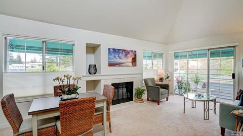 2 Ash Ave #4, Kentfield, CA 94904 photo 1