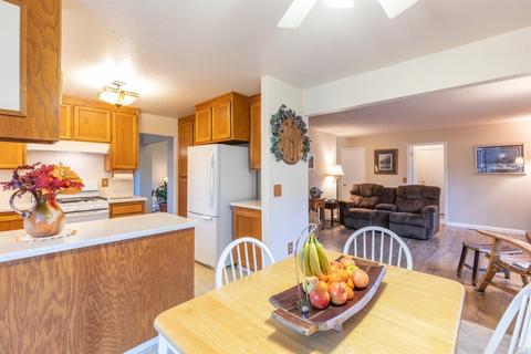 692 Claudius Way, Windsor, CA 95492 photo 10
