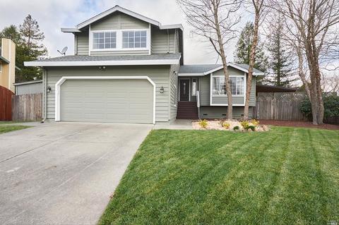 7819 Sparrow Ct, Windsor, CA 95492 photo 2