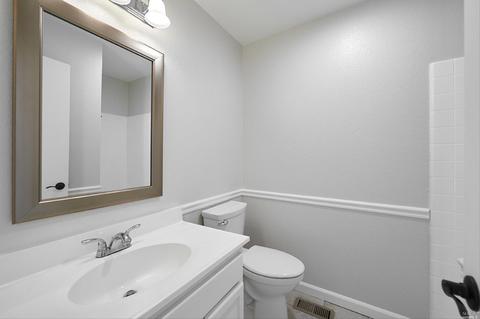 7819 Sparrow Ct, Windsor, CA 95492 photo 13