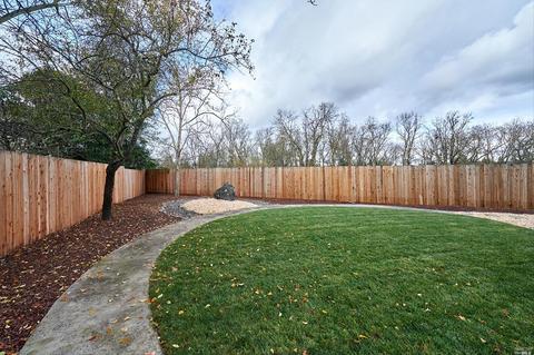 7819 Sparrow Ct, Windsor, CA 95492 photo 26