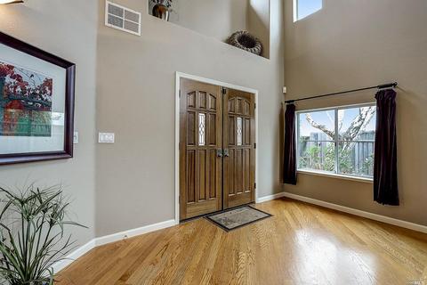 485 Casey Ct, Benicia, CA 94510 photo 3