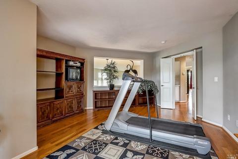 485 Casey Ct, Benicia, CA 94510 photo 28