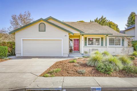 120 Boas Dr, Santa Rosa, CA 95409