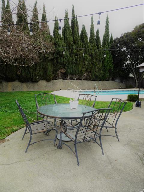 66 Emerald Cir, Vallejo, CA 94589 photo 22