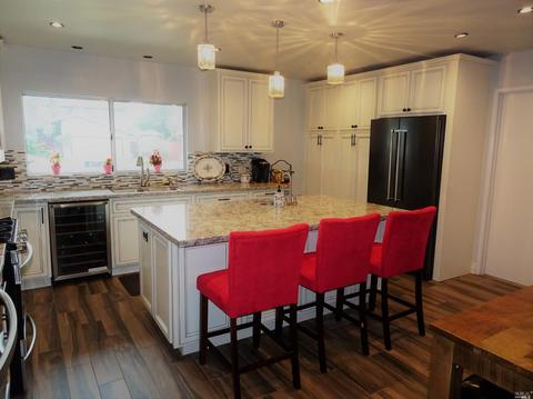 66 Emerald Cir, Vallejo, CA 94589 photo 7