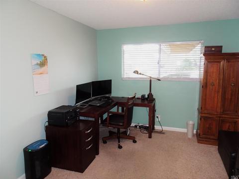 66 Emerald Cir, Vallejo, CA 94589 photo 14