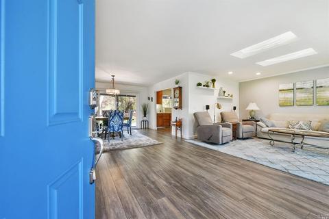 127 Vineyard Cir, Sonoma, CA 95476 photo 2