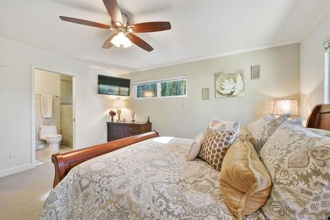 127 Vineyard Cir, Sonoma, CA 95476 photo 10