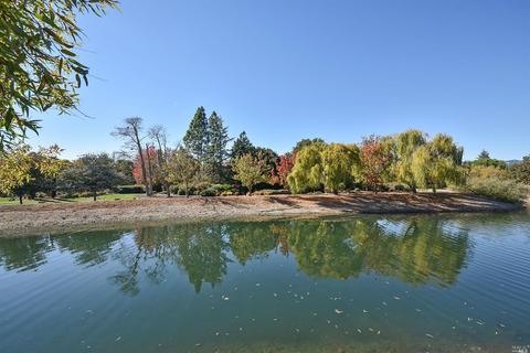 127 Vineyard Cir, Sonoma, CA 95476 photo 15
