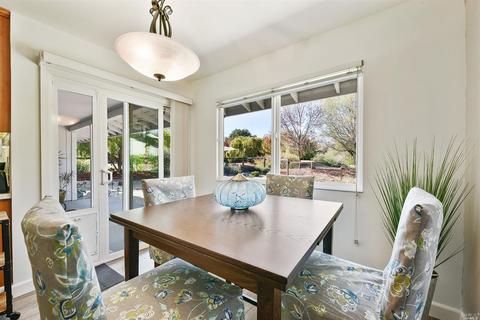 127 Vineyard Cir, Sonoma, CA 95476 photo 8