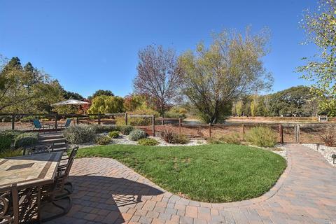 127 Vineyard Cir, Sonoma, CA 95476 photo 19