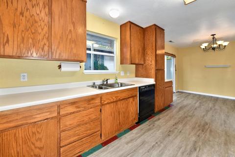 2833 Bowen St, Graton, CA 95444 photo 5