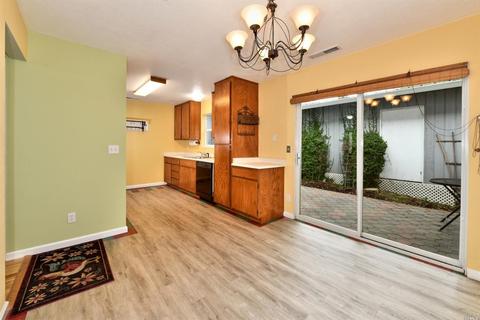 2833 Bowen St, Graton, CA 95444 photo 4