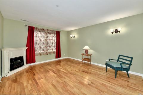 2833 Bowen St, Graton, CA 95444 photo 2