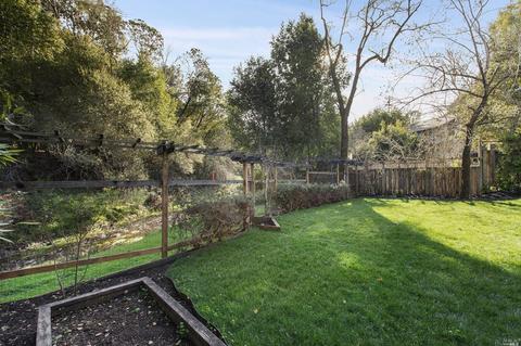175 Cascade Dr, Fairfax, CA 94930 photo 32
